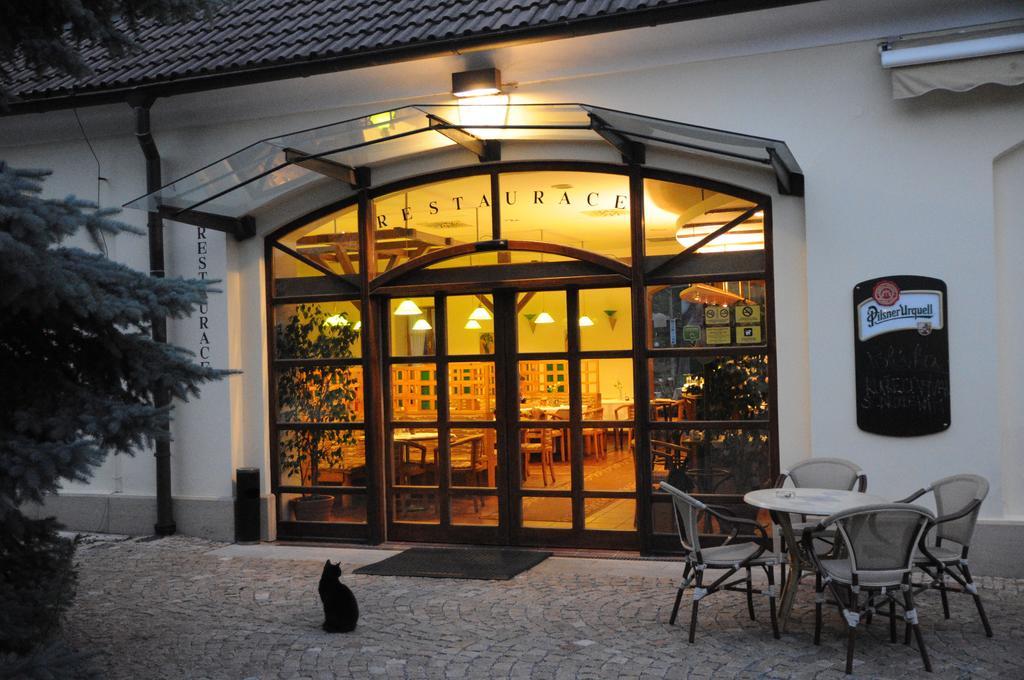 Hotel Baroko Prague Exterior photo